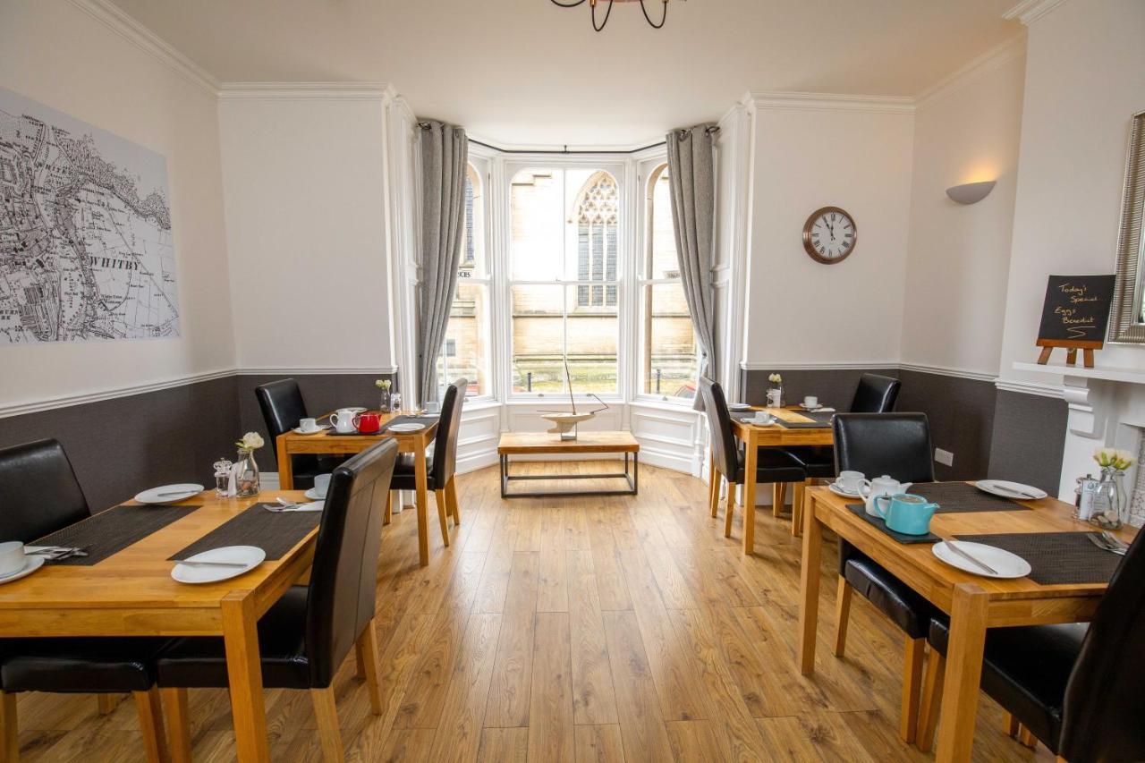Bed and Breakfast The Belfry Whitby Exterior foto